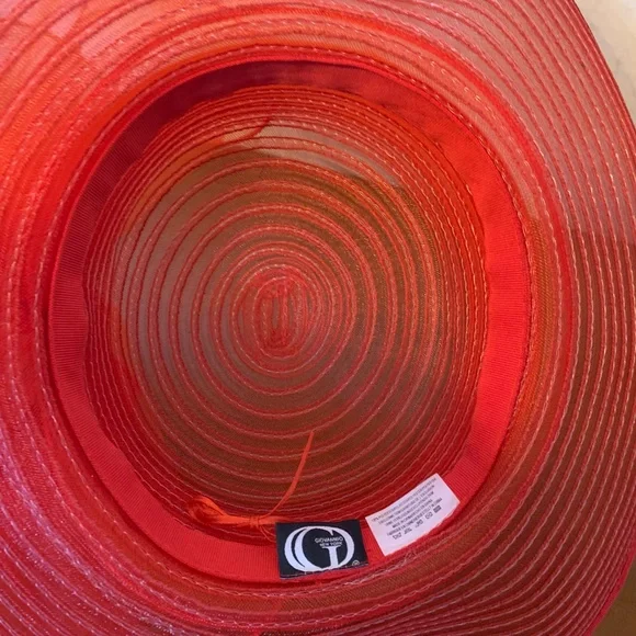 Giovannio New York Red Hat with Adjustable Fit Band - Picture 8 of 11